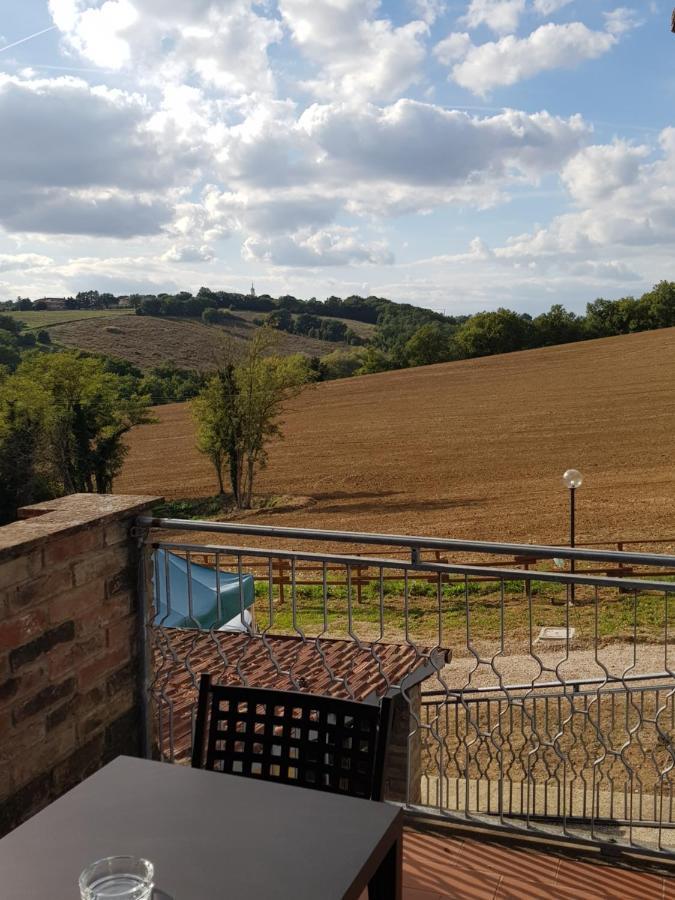 Agriturismo Il Pappamerlo Pila  Exteriér fotografie